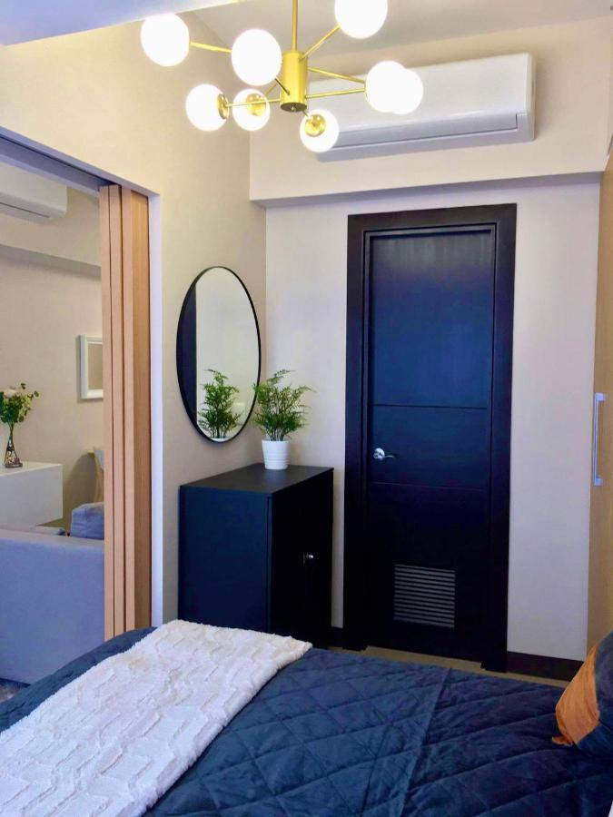 Daniella'S Modern & Cozy Suite In Uptown Bgc Manila Bagian luar foto