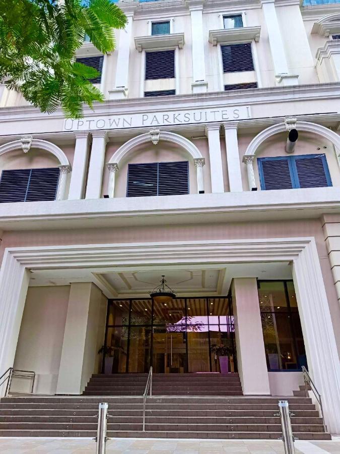 Daniella'S Modern & Cozy Suite In Uptown Bgc Manila Bagian luar foto