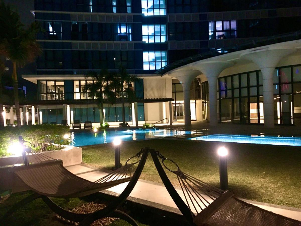 Daniella'S Modern & Cozy Suite In Uptown Bgc Manila Bagian luar foto
